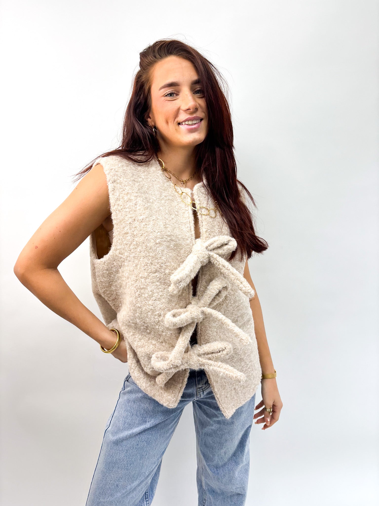 Charlie Bow Gilet Sand