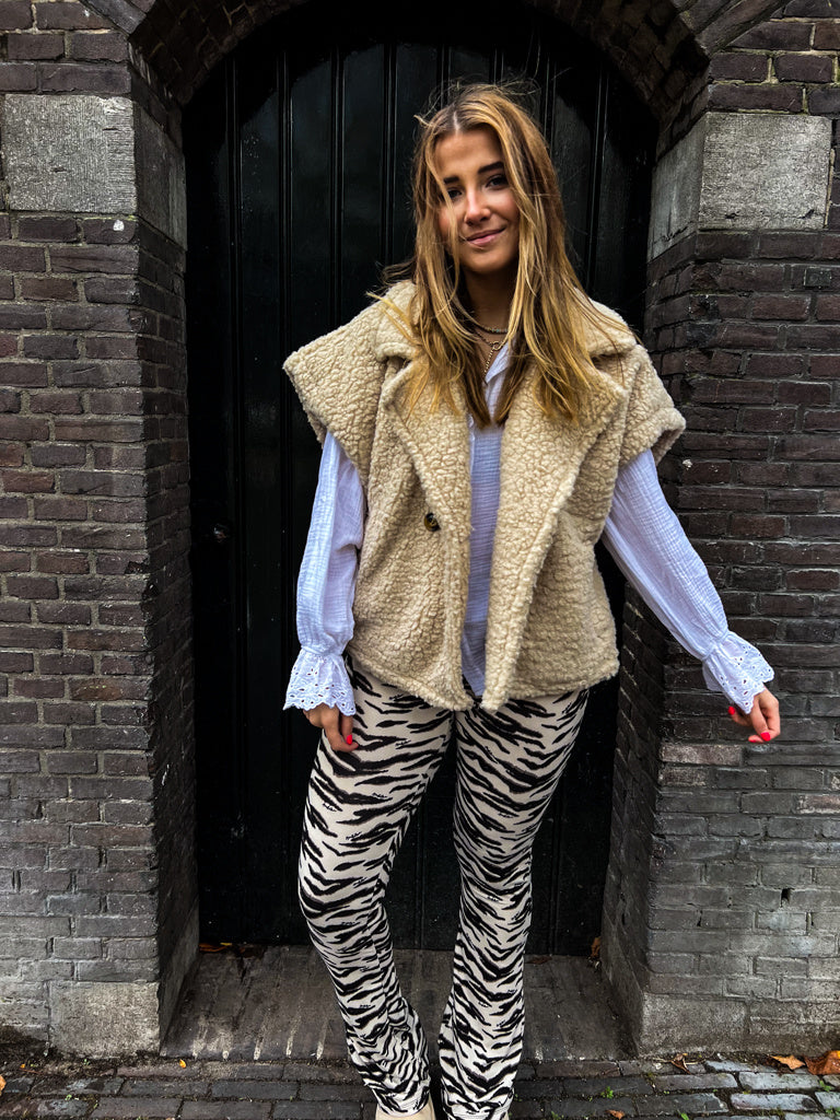 Elin Zebra Flared Pants