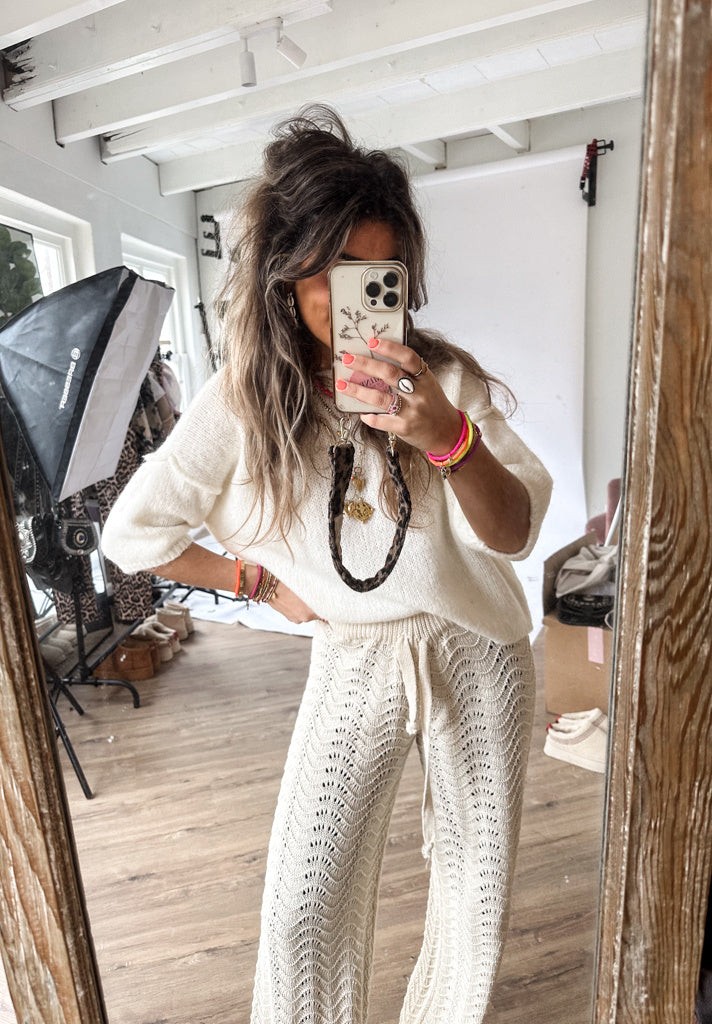 Donna Knit Off White