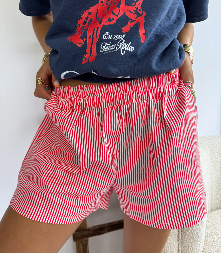 Lux Shorts Red