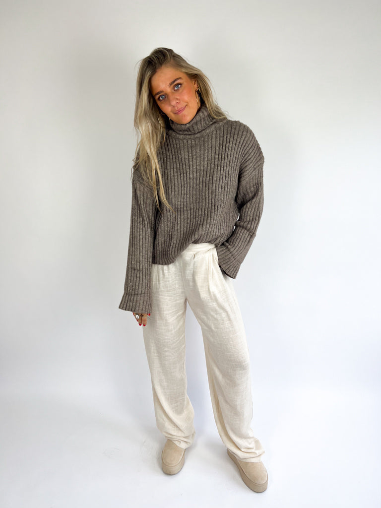 Nela Turtleneck Taupe