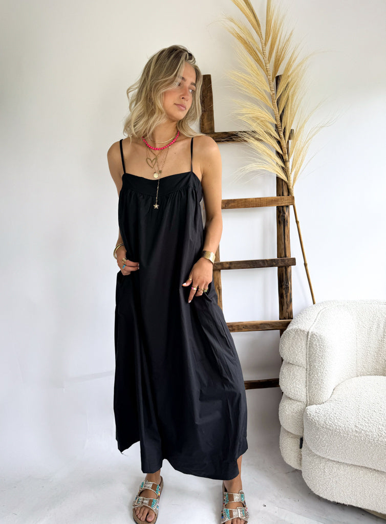 Nena Dress Black Maxi