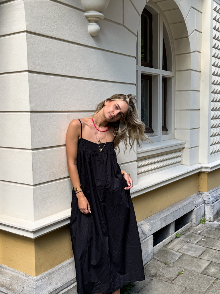 Nena Dress Black Maxi