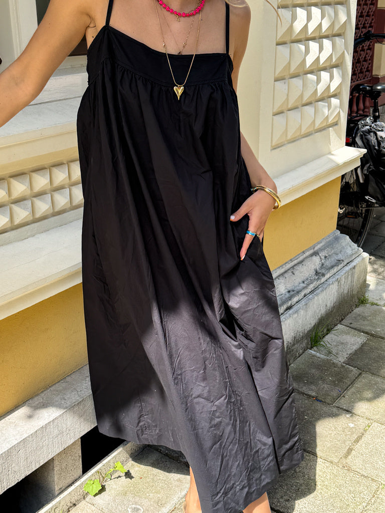 Nena Dress Black Maxi