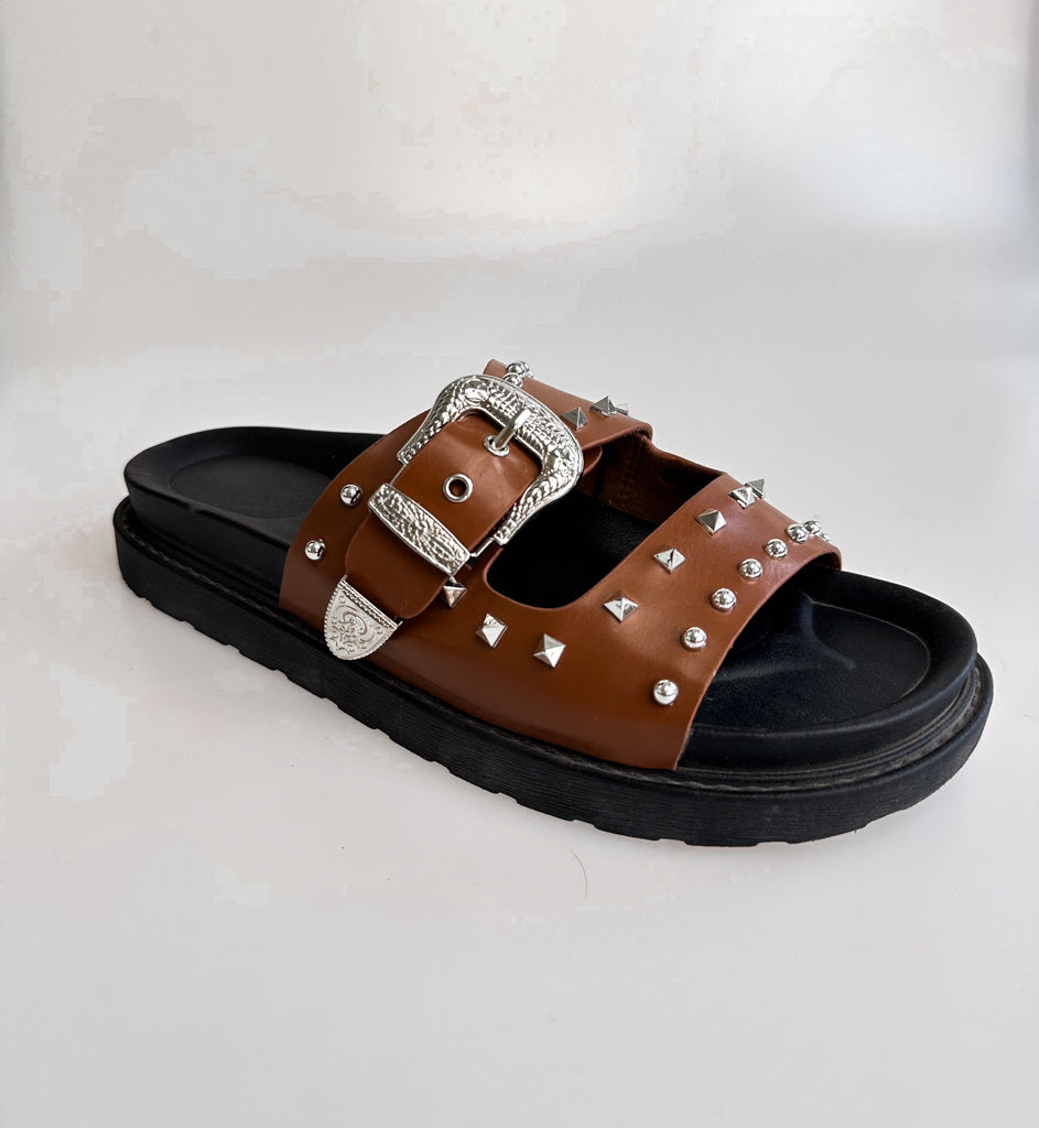 Sandals Studs Camel