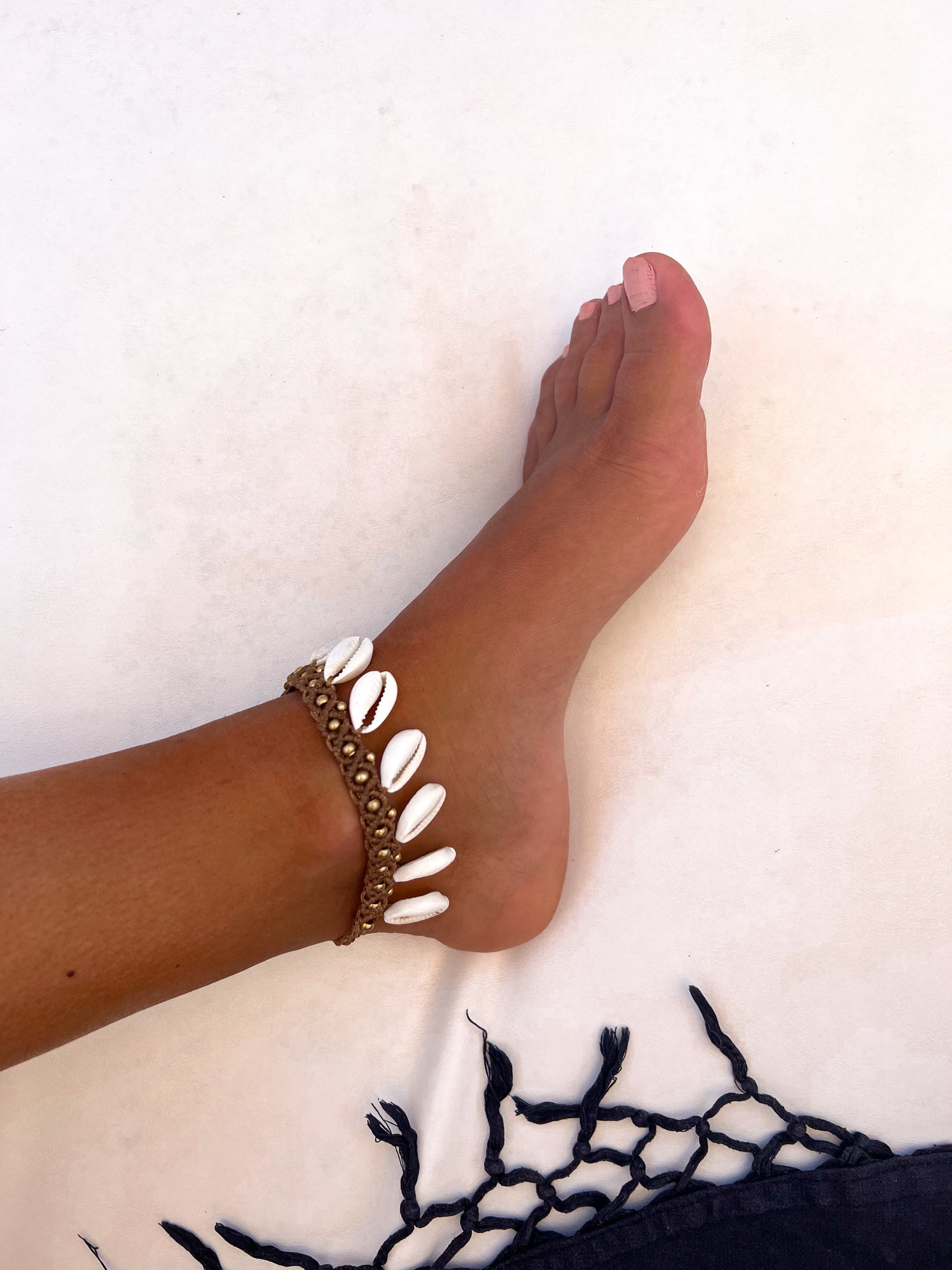 Shell Ankle Bracelet Brown