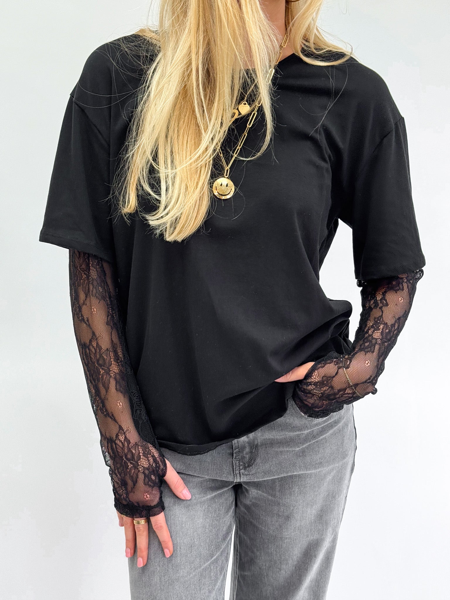 Basic T-Shirt Lace Sleeves Black