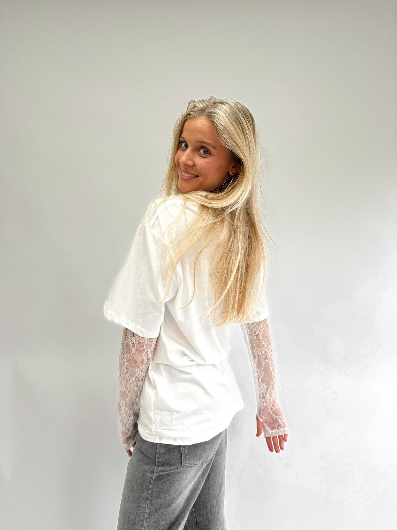 Basic T-Shirt Lace Sleeves White