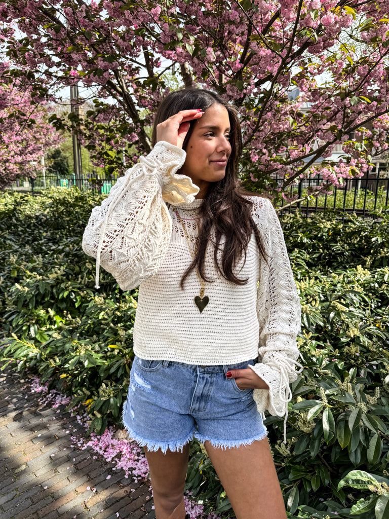 Wavy Knitted Top Beige